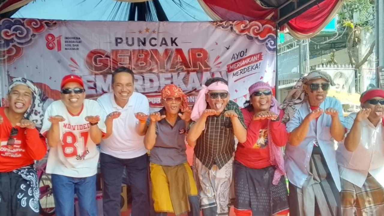 Semarak Jalan Sehat HUT RI ke-81 di Kelurahan Pekiringan