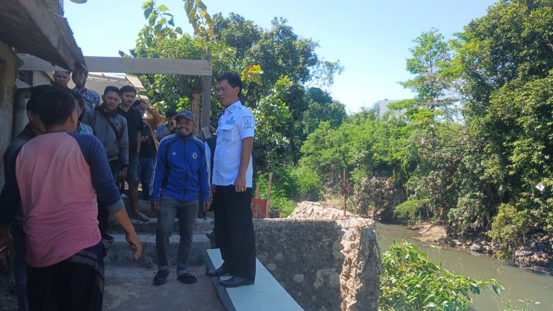 Tinjau Pembangunan Senderan Sungai Suba, Wali Kota Pastikan Upaya Pengendalian Banjir Terus Berjalan