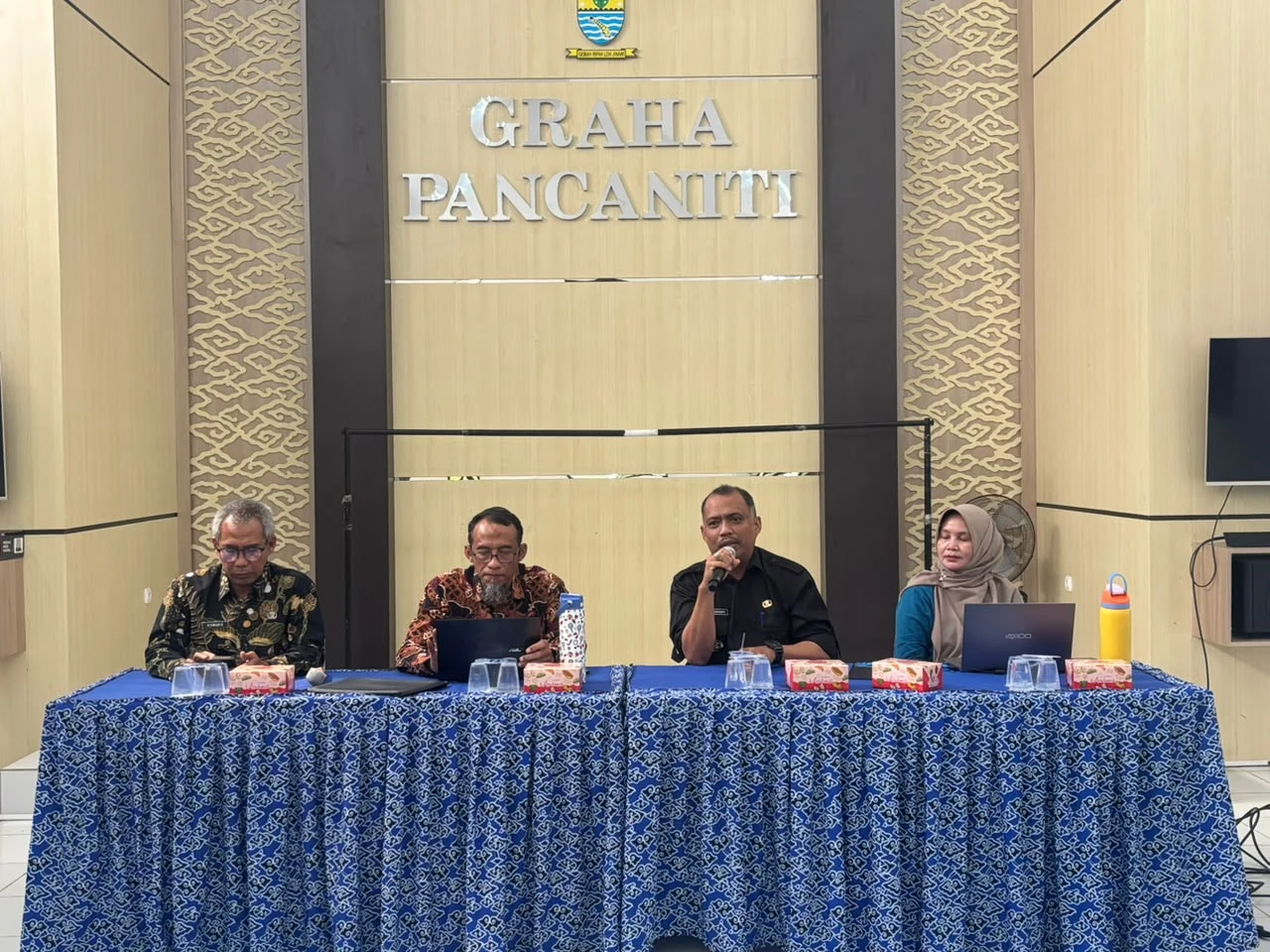 Coaching Clinic Manajemen Talenta ASN di Kecamatan Kesambi, Wujud Penguatan SDM Aparatur Berbasis Kompetensi