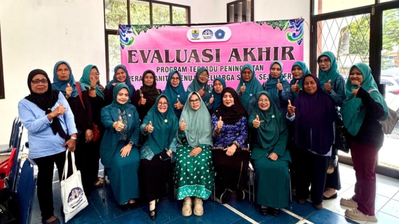 Evaluasi Akhir Program P2WKSS Tingkat Provinsi Jawa Barat  yang dipusatkan di RW 06 Suradinaya Utara Kelurahan Pekiringan