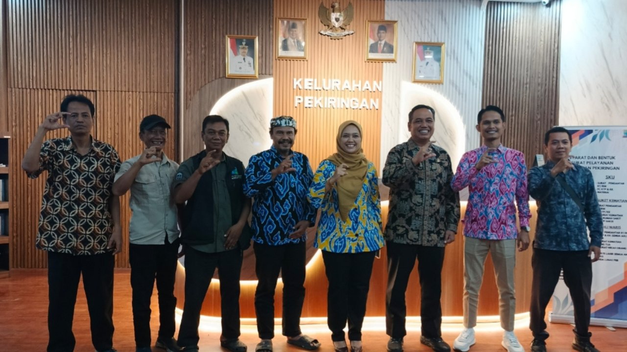 Kelurahan Pekiringan menerima kunjungan dari Bawaslu Kota Cirebon dalam rangka pelaksanaan program BATURAN (Bawaslu Turun Kelurahan)