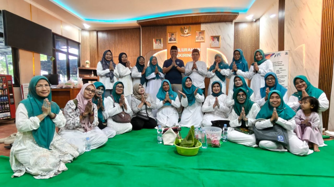 Harmoni Silaturahmi LKK yang dirangkaikan dengan Khotmil Qur an, Munggahan Puasa, serta Penamaan Aula Pinangeran Suradinaya dan Gending Gunungsari