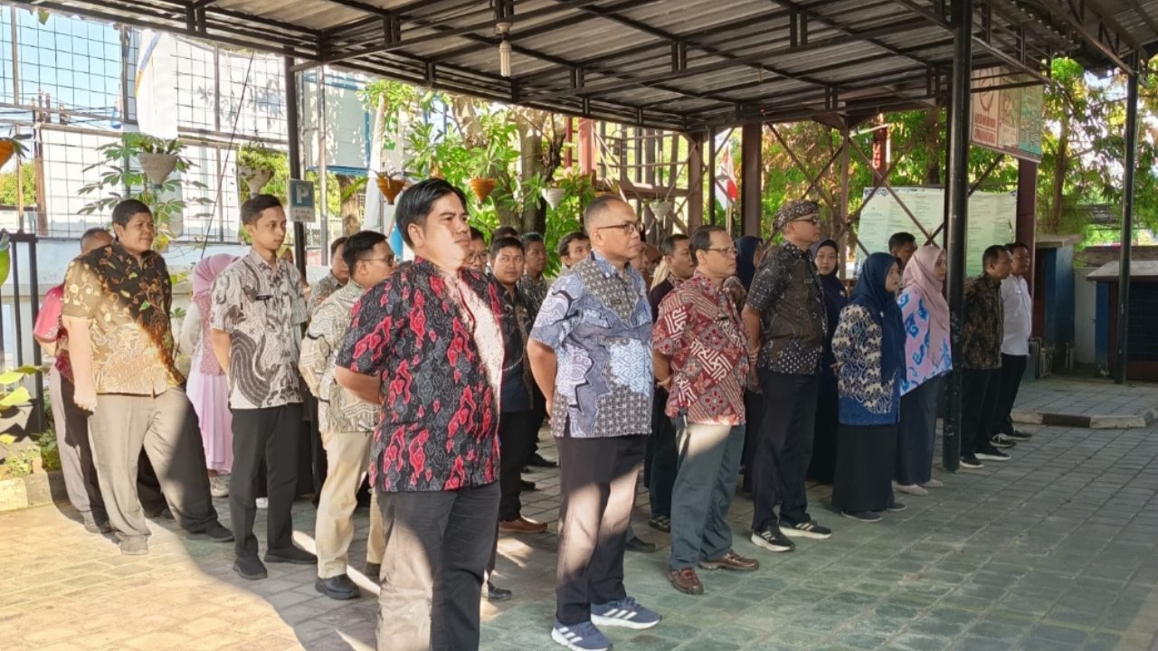 Apel Pagi Pegawai Kelurahan Se-Kecamatan Kesambi