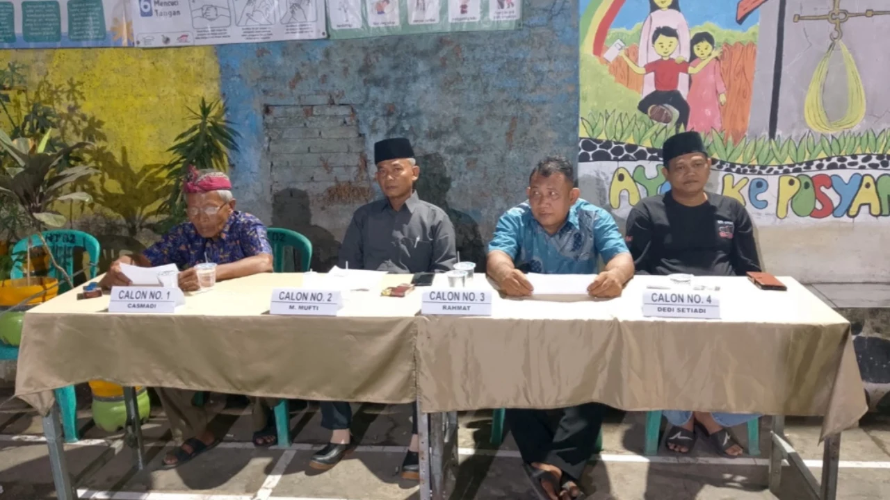 Pemilihan Ketua RT. 02 RW. 06 Suradinaya Utara Kelurahan Pekiringan Berlangsung Demokratis dan Kondusif