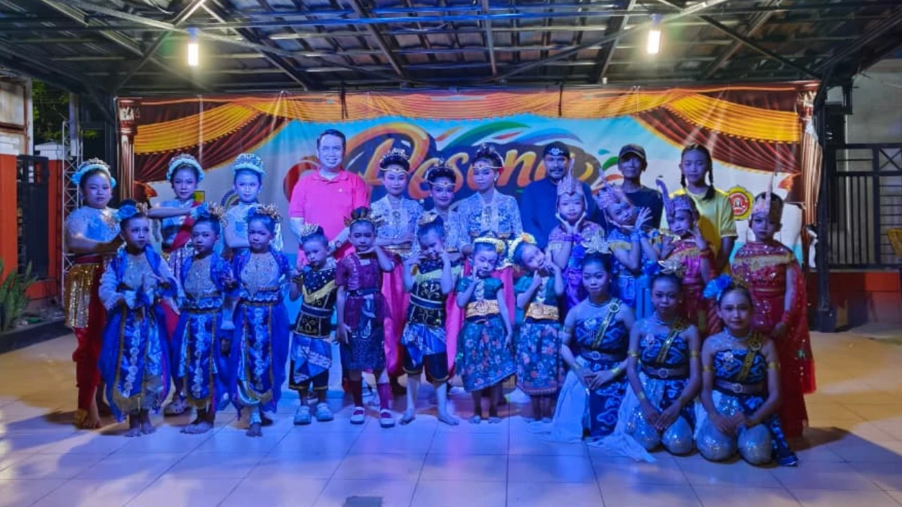 PESONA SENI DAN BUDAYA KE-8 KELURAHAN PEKIRINGAN